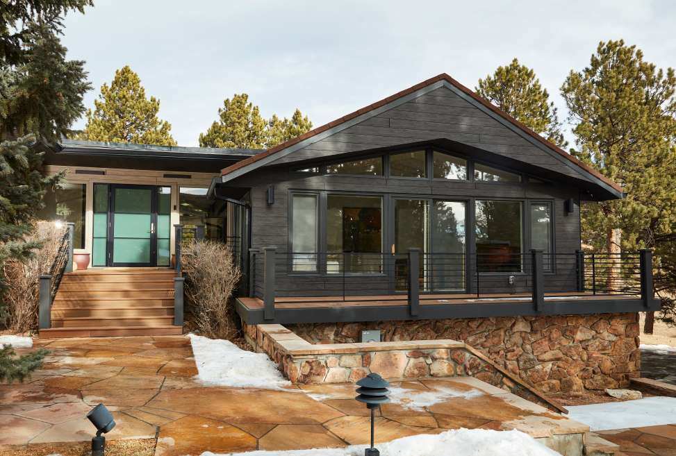 Evergreen, CO Residence_02 trespa pura slate ebony and siberian larch