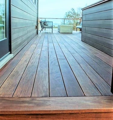 Ipe Wood Deck Chosen for Strength and Beauty at Rhode Island Home