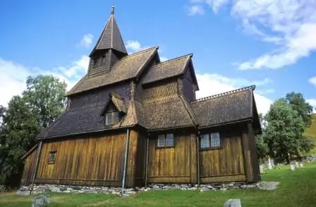 understanding-rain-screen-wood-siding-systems-norwegian-stave-church-using-rain-screen-siding-technology1-1