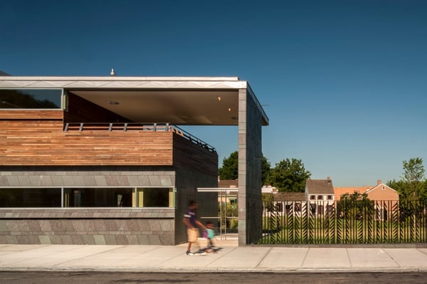 weeksville_balcony_corner